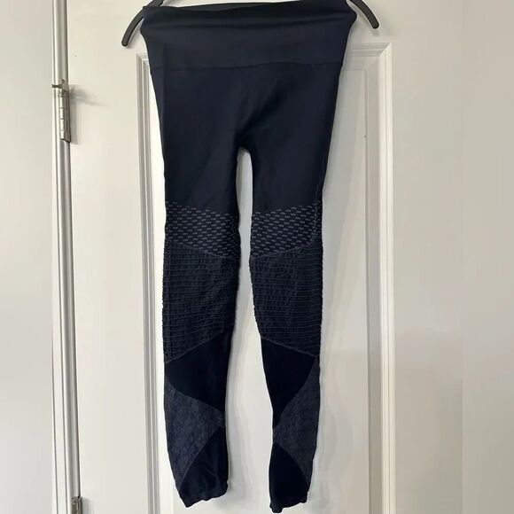 SPANX Seamless Moto Leggings Indigo Sky - Picture 1 of 4